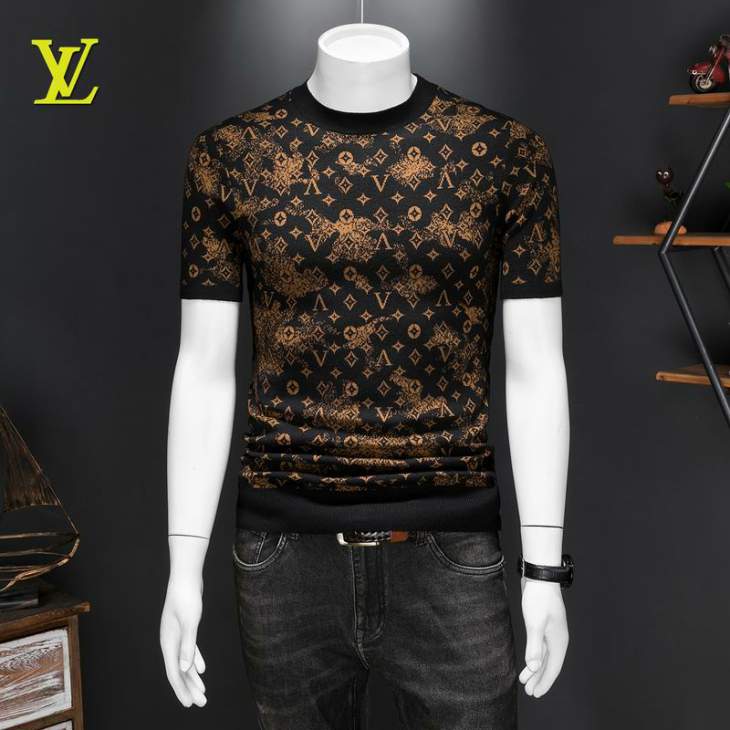Picture of Louis Vuitton Sweaters _SKULVM-4XL12yr19047086